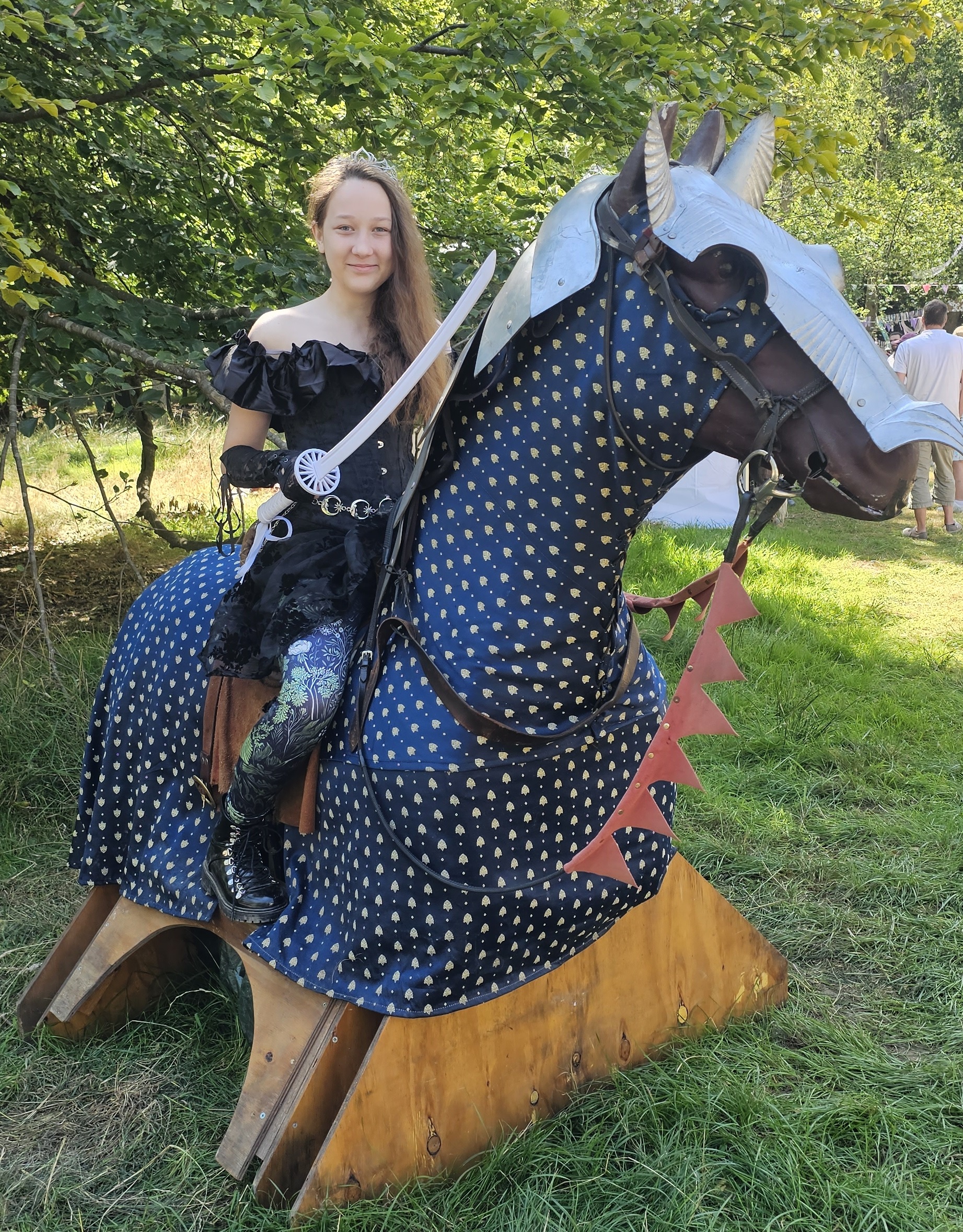 Cosplay photo moment at King's Grove